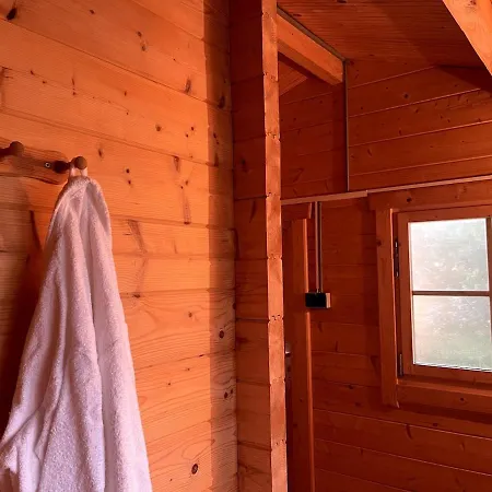 Haus Am Waldrand Mit Sauna, Nahe Ferienhaus