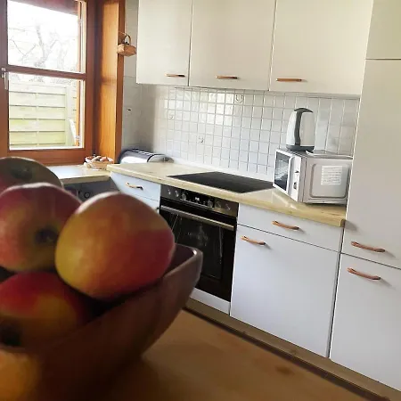 Дом отдыха Haus Am Waldrand Mit Sauna, Nahe